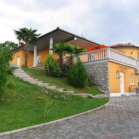 Family Friendly House With A Swimming Pool Opric, Opatija - 11785 Semesterbostad Lovran