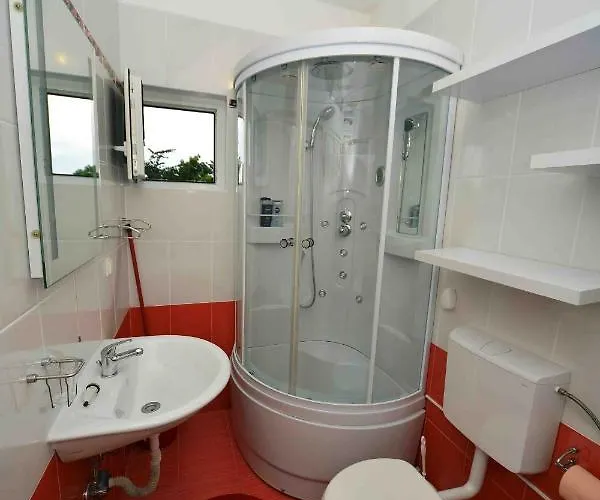 Family Friendly House With A Swimming Pool Opric, Opatija - 11785 Hébergement de vacances Lovran